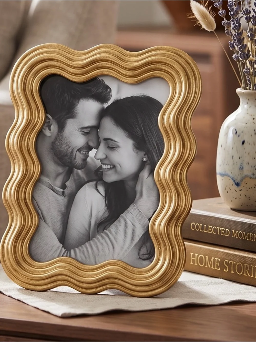 Tahari Gold Wavy Edge Photo Frame
